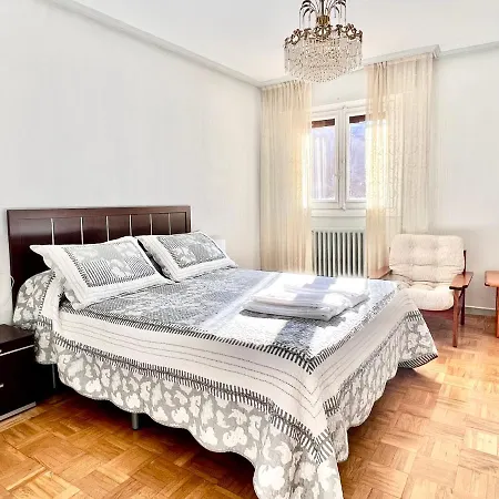 Housing Santa Marina * León