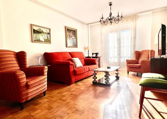 Housing Santa Marina León